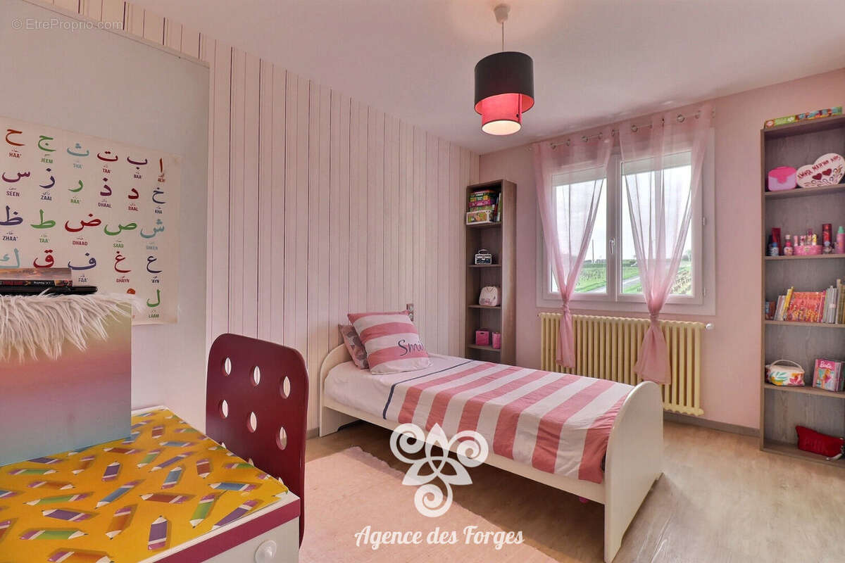 Maison à LA HAIE-FOUASSIERE