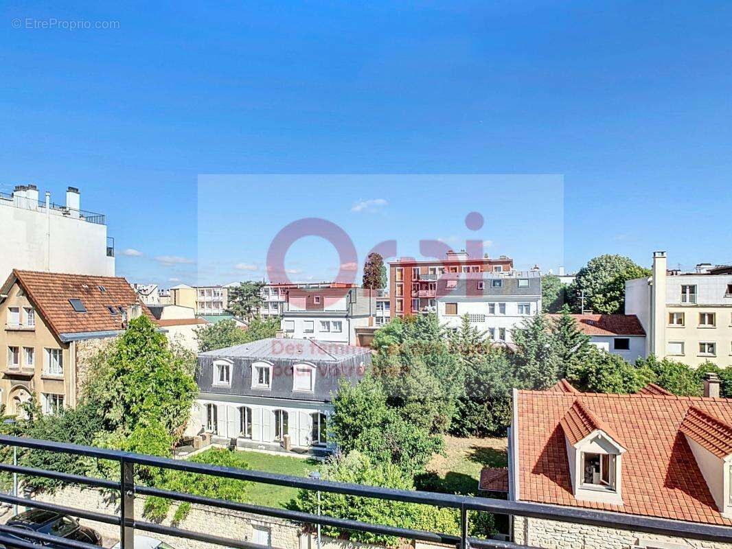 Maison à ISSY-LES-MOULINEAUX