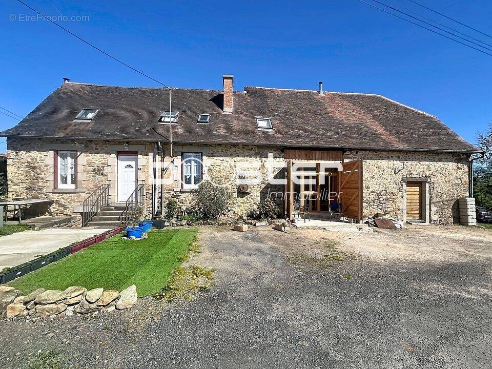Maison à LE CHALARD