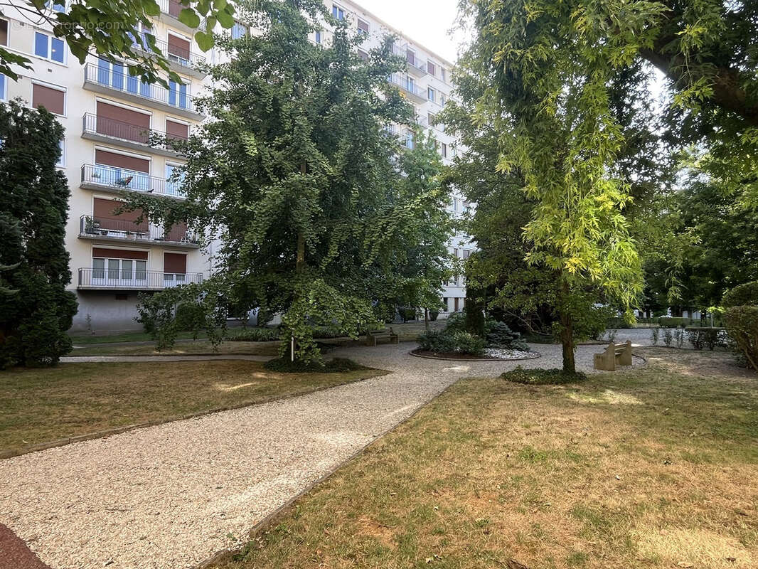 Appartement T3 74.69 m2 - photo 8