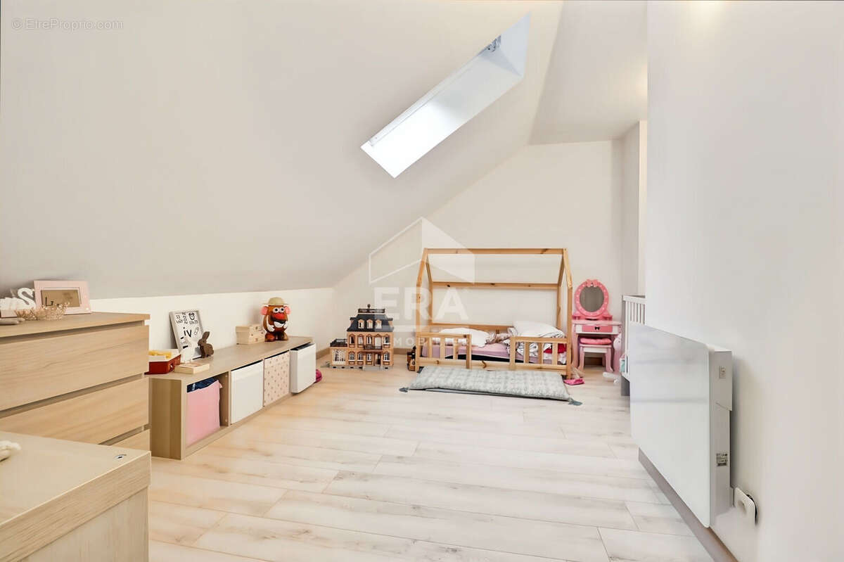 Maison à CHALO-SAINT-MARS