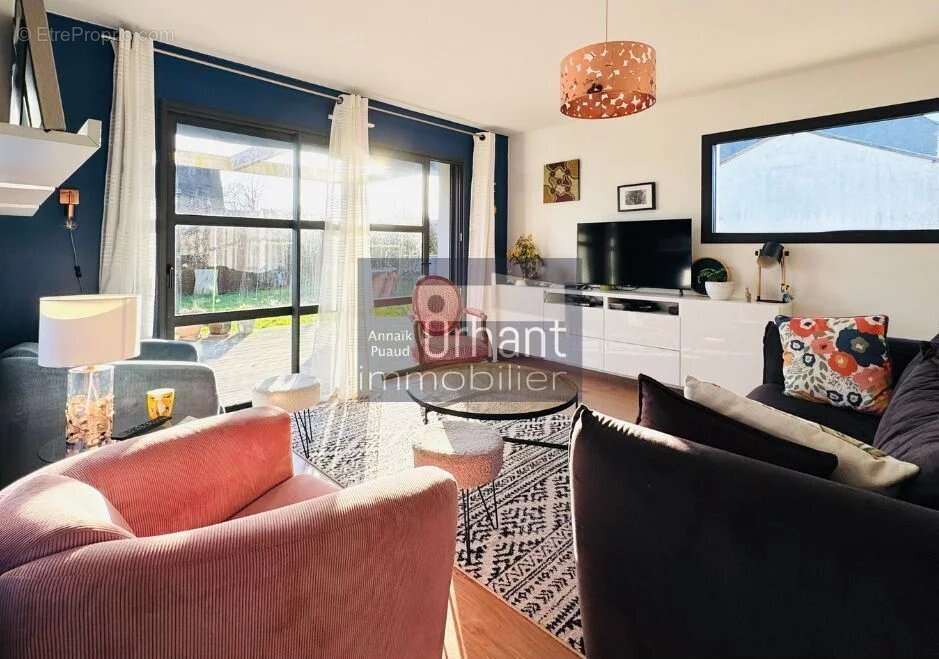 Maison à PLOUGOUMELEN