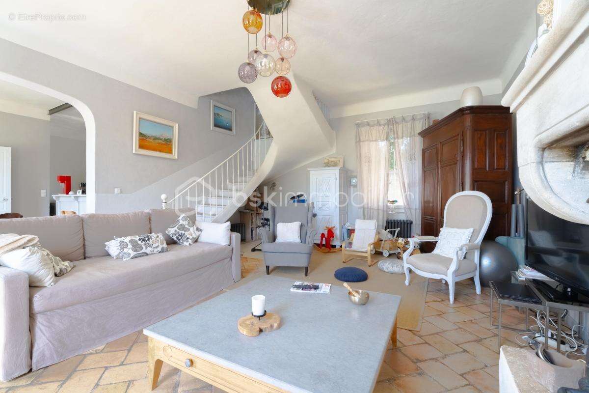 Maison à SALON-DE-PROVENCE
