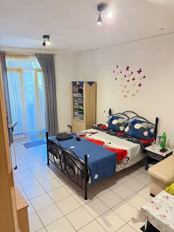 Appartement à SAINTE-ANASTASIE-SUR-ISSOLE