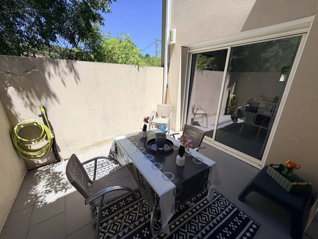 Appartement à SAINT-PAUL-ET-VALMALLE