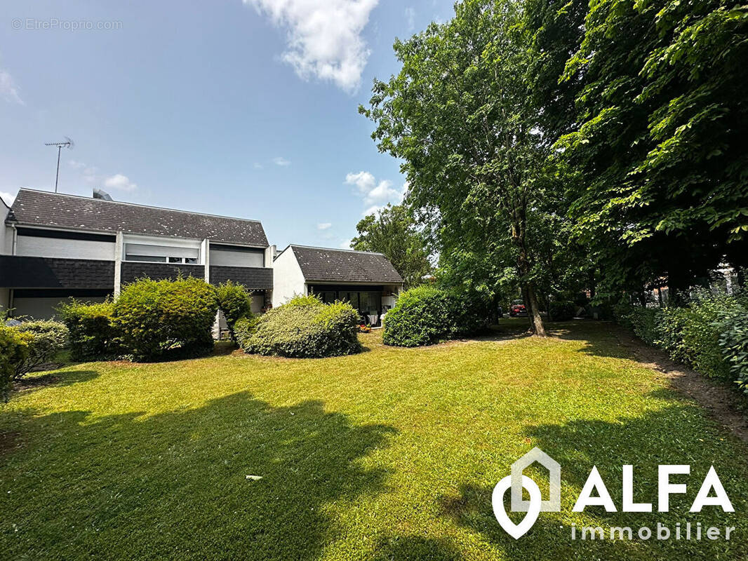 Appartement à SAINT-GRATIEN