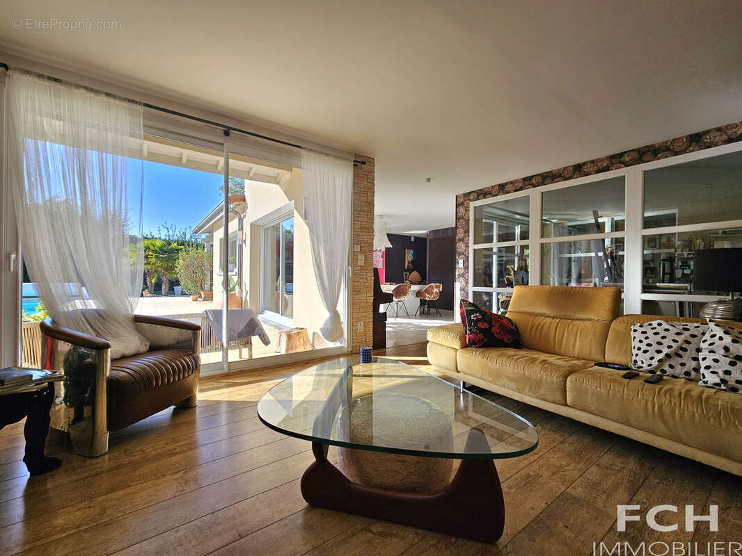 Maison d'exception avec parc et piscine - photo 7