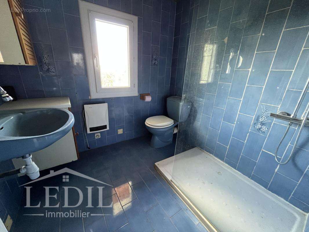 Maison à VALENCE-SUR-BAISE