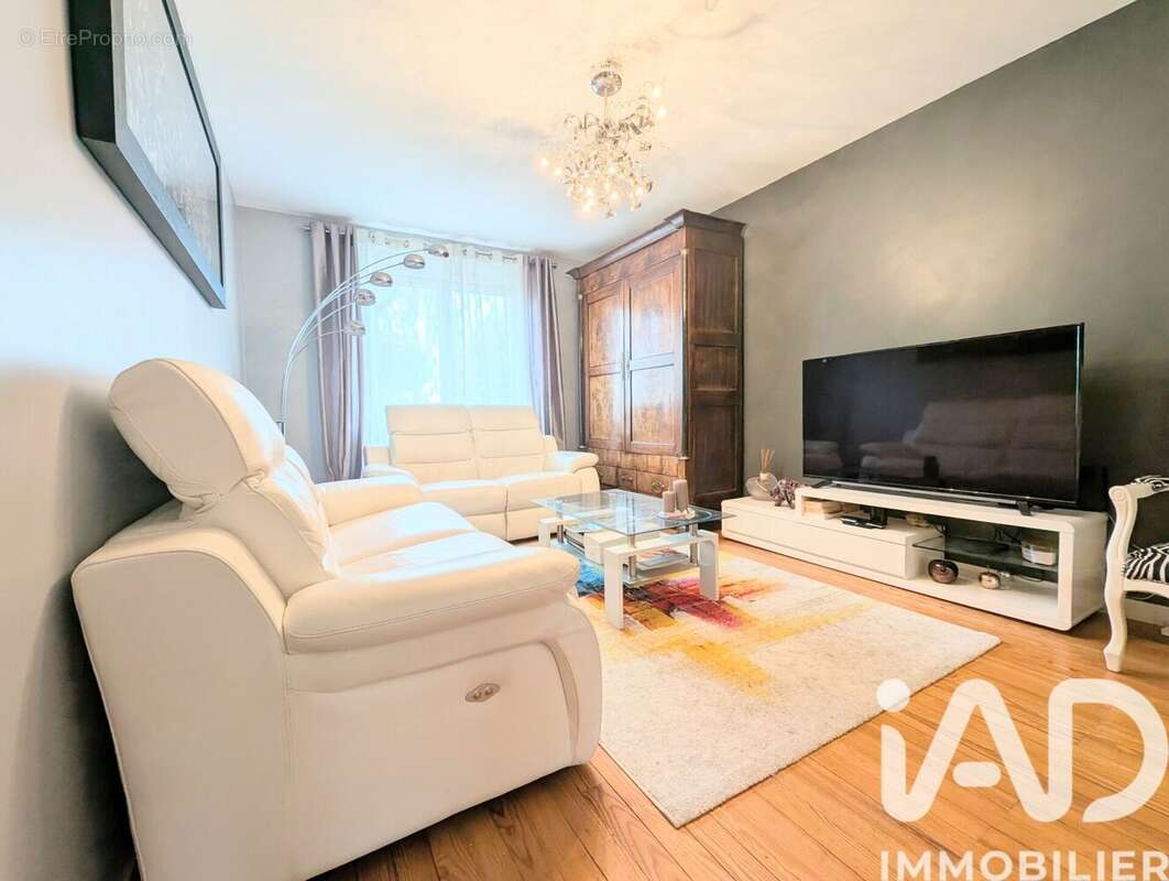 Photo 8 - Appartement à LONGEVILLE-LES-METZ