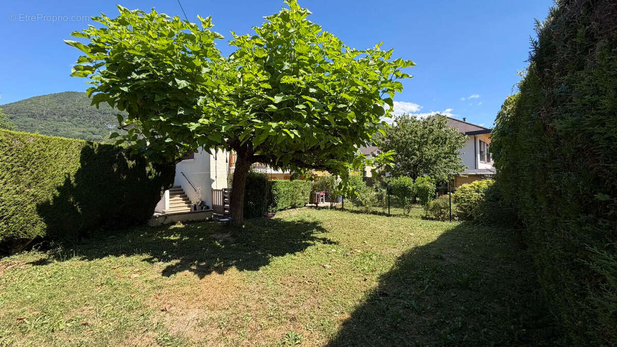Appartement à ANNECY-LE-VIEUX