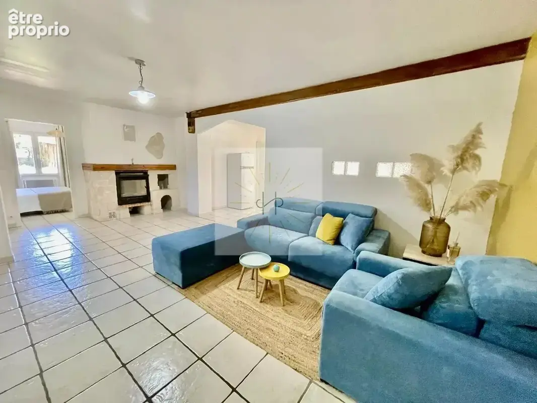 Maison 6 pièces 290 m² à vendre à La Garde-Adhemar (26700) - photo 9
