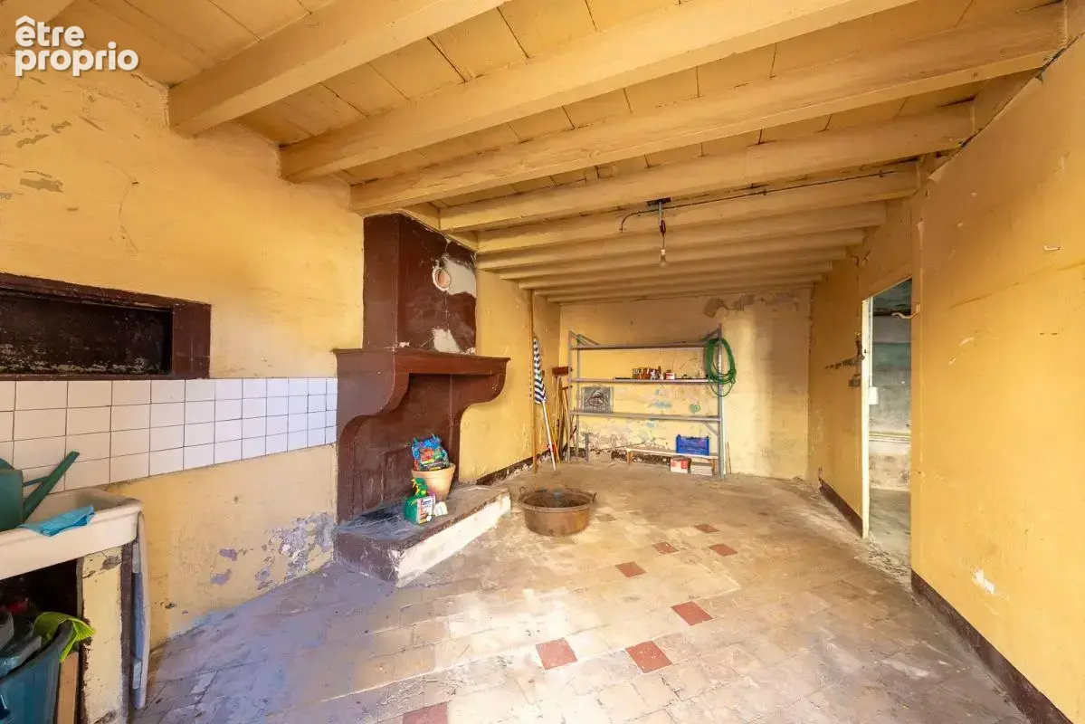 Belle maison en pierre au cœur du village de St Amour - photo 12