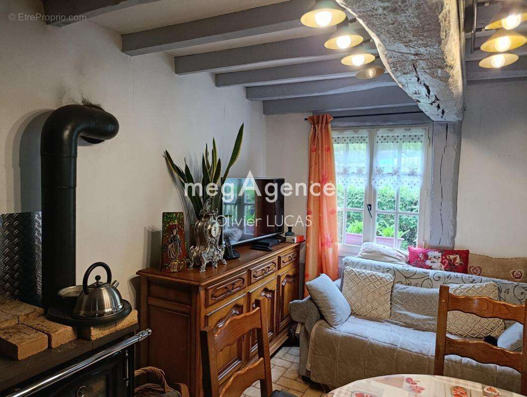 Maison à MARAIS-VERNIER