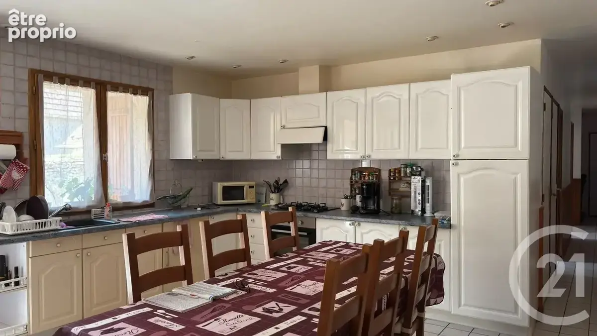 Maison 114 m² à La Chaussee-D'ivry  - photo 3