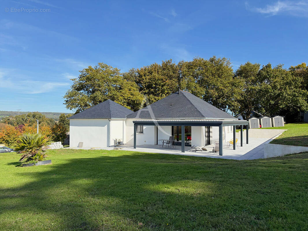 Maison à GRAND-CHAMP