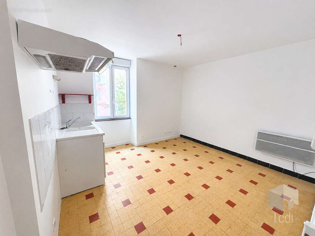 Appartement à LE TEIL