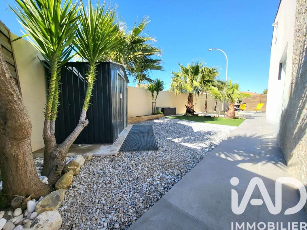 Maison 127 m² à Narbonne  - photo 2