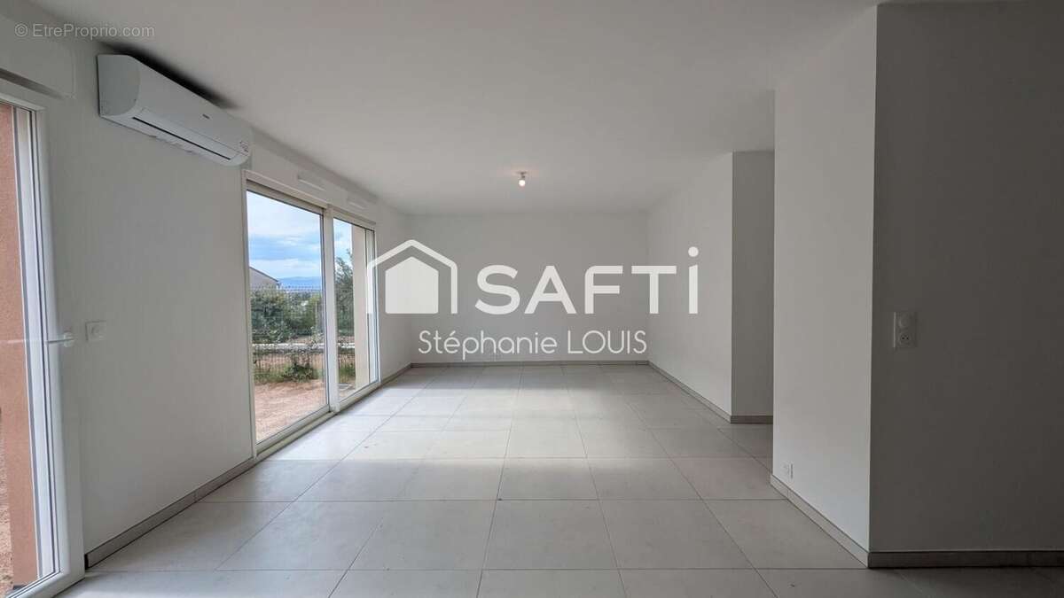 Appartement 76 m² à Saint-Raphael  - photo 4