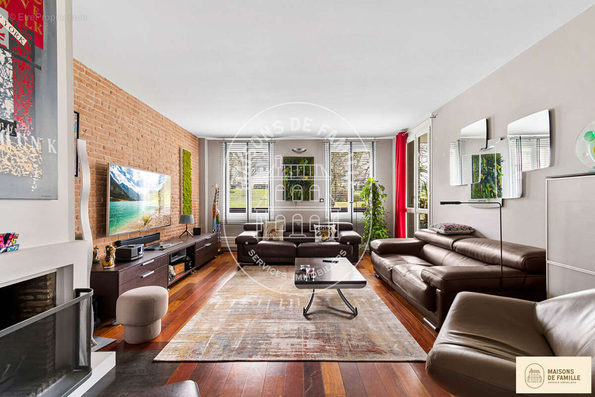 Appartement à LOUVECIENNES