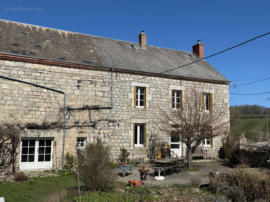 Maison à CHARENSAT