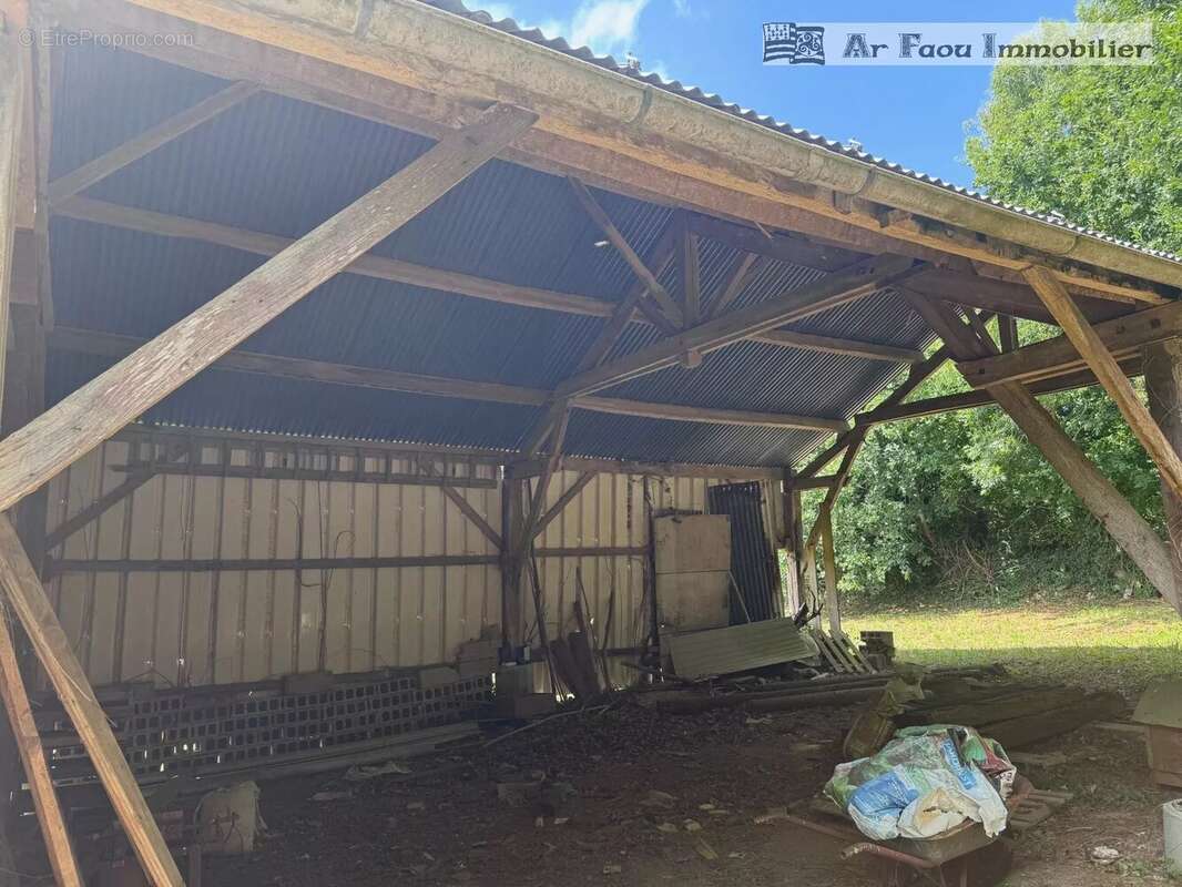 Maison à PONT-DE-BUIS-LES-QUIMERCH