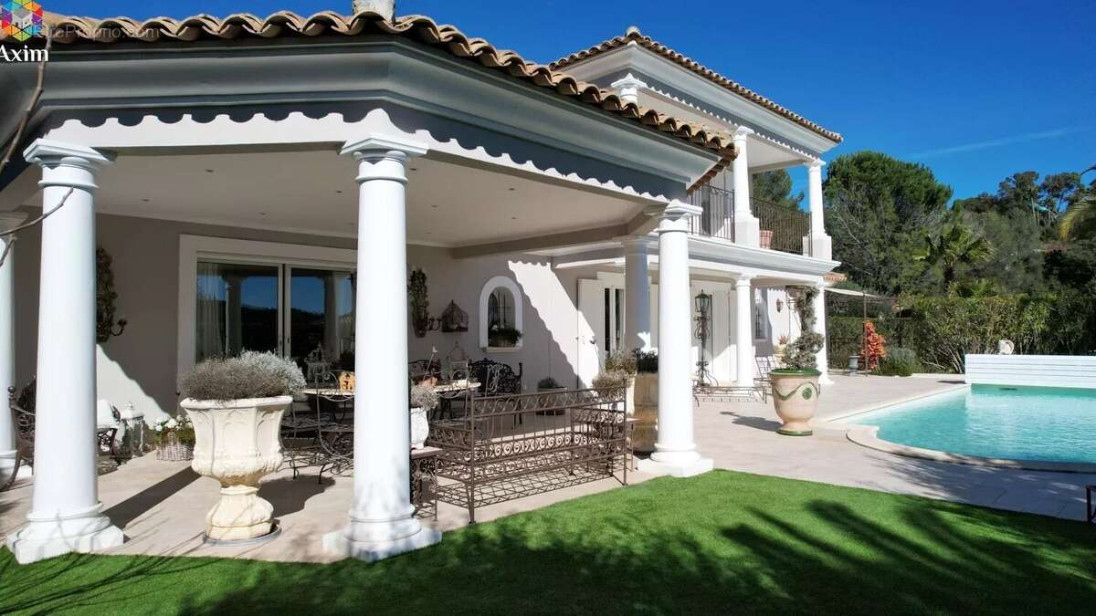 Maison à SAINT-RAPHAEL