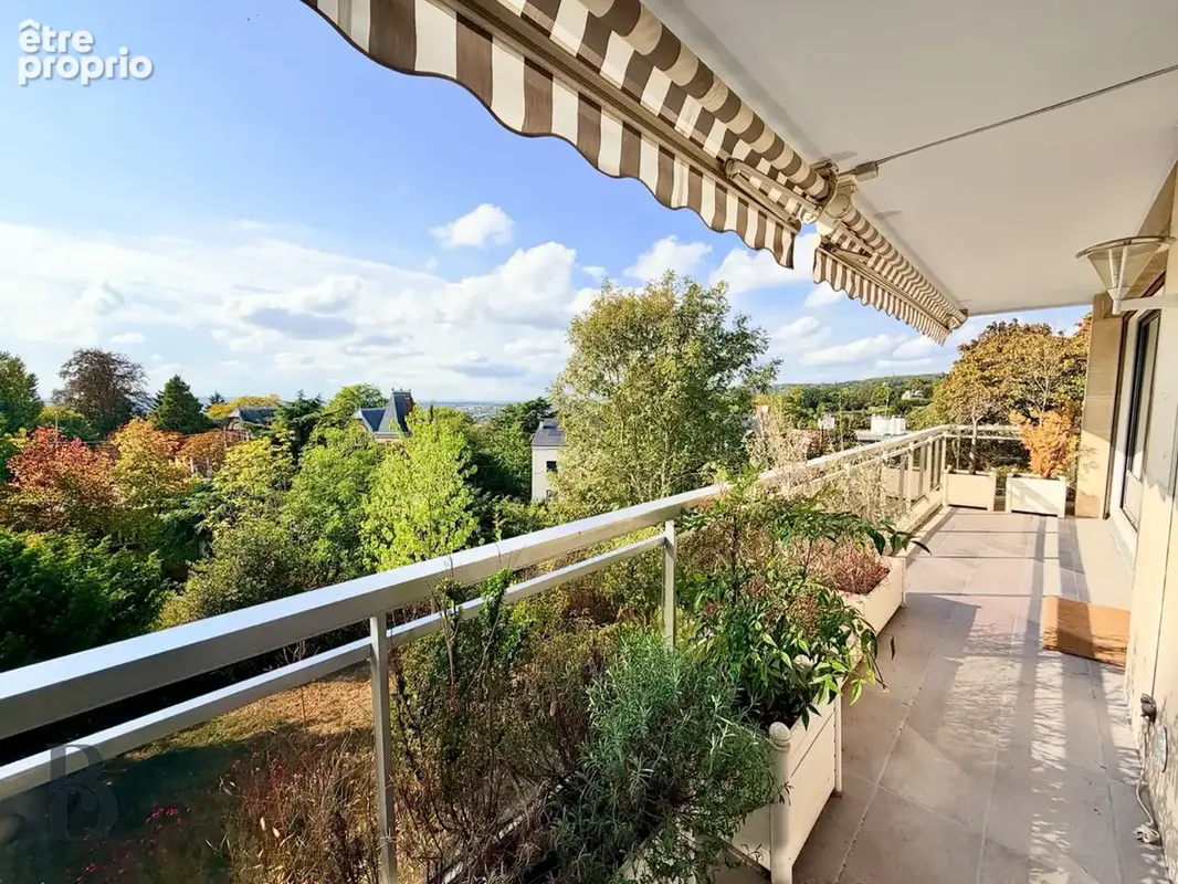 Très bel appartement rénové, au cœur de Montmorency - Balcon, parking et cave - photo 4
