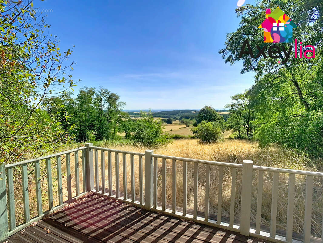 A vendre- proche lapalisse-  maison avec dépendances sur terrain de plus de 2 ha - photo 18