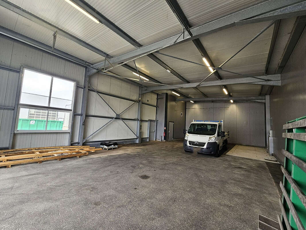 À vendre - site industriel premium de 2 142 m² - un outil de travail prêt à l'emploi ! - photo 8