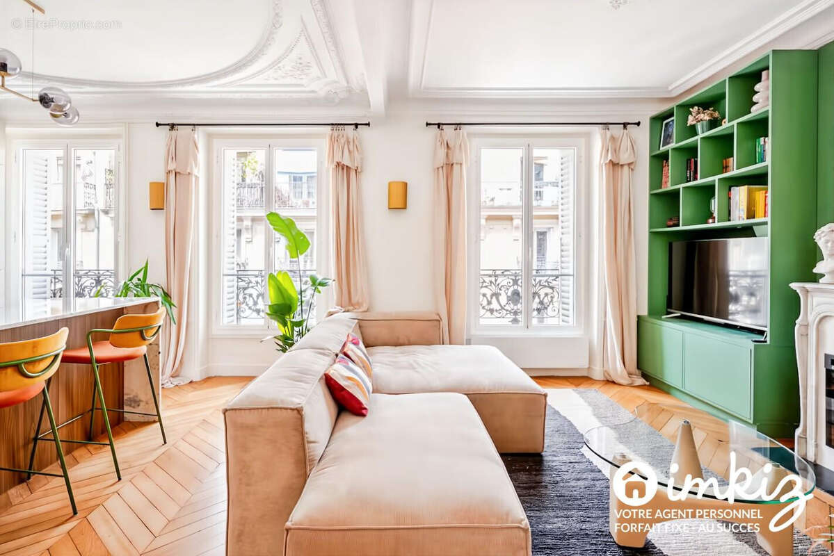 Appartement à PARIS-9E
