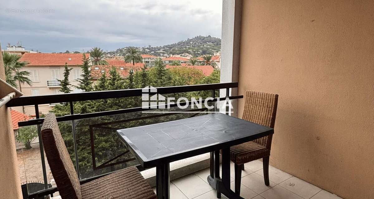 Appartement à CANNES