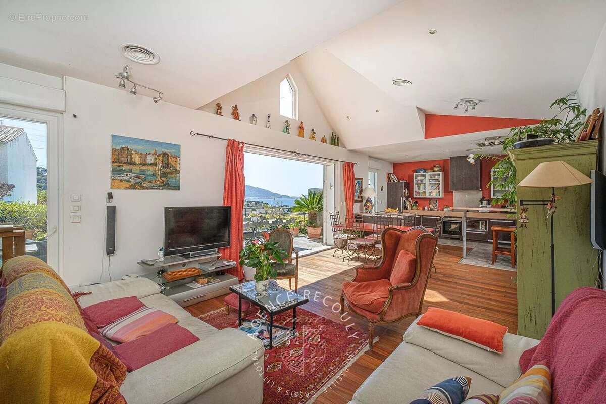 Maison à MARSEILLE-7E