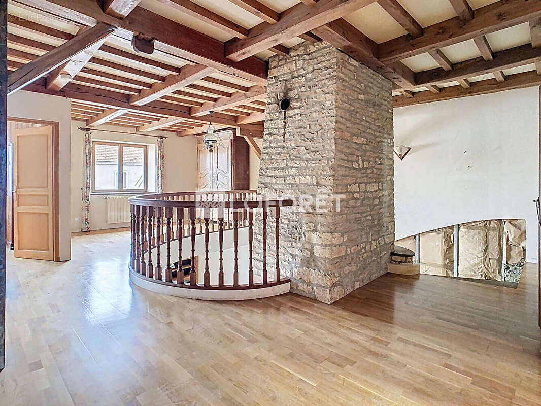 Maison à PARGNY-SOUS-MUREAU