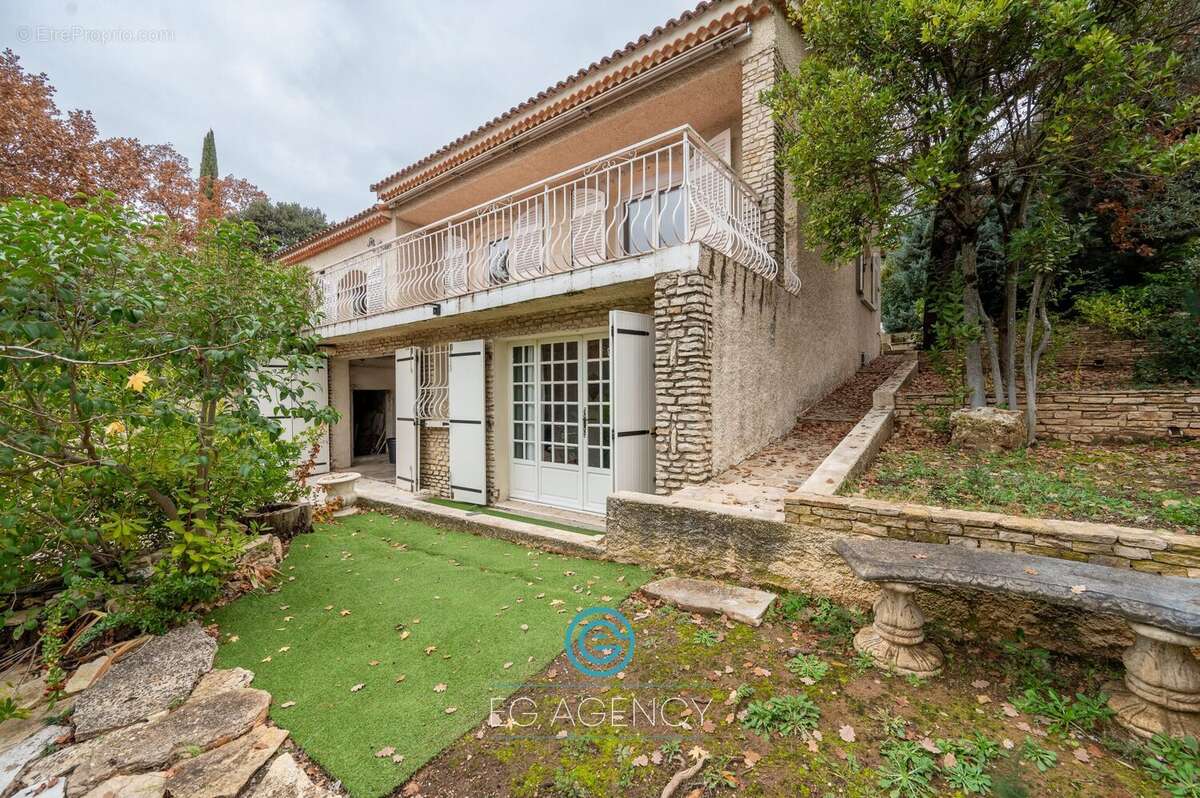 Maison à BOUC-BEL-AIR