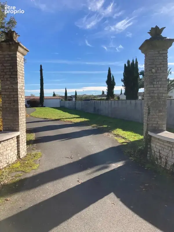 Terrain à SAINT-ROGATIEN