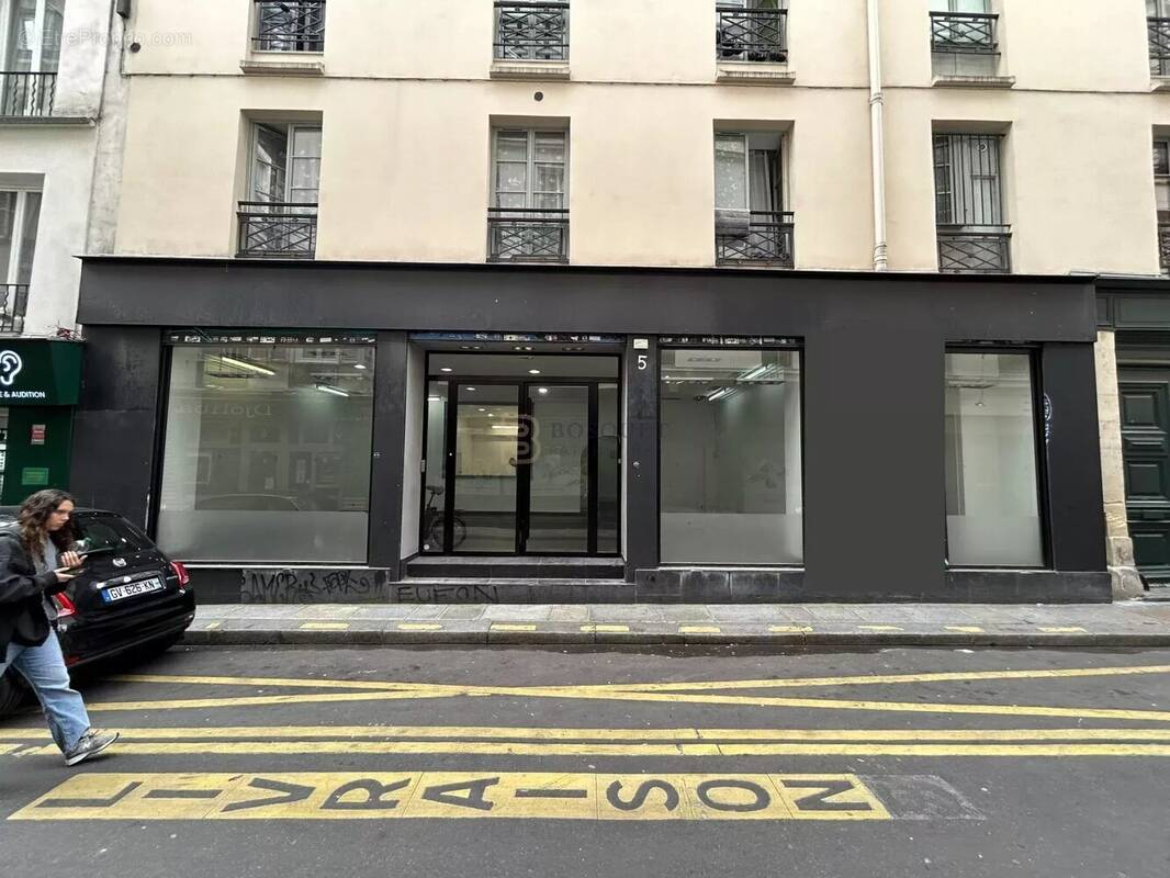 Commerce à PARIS-3E