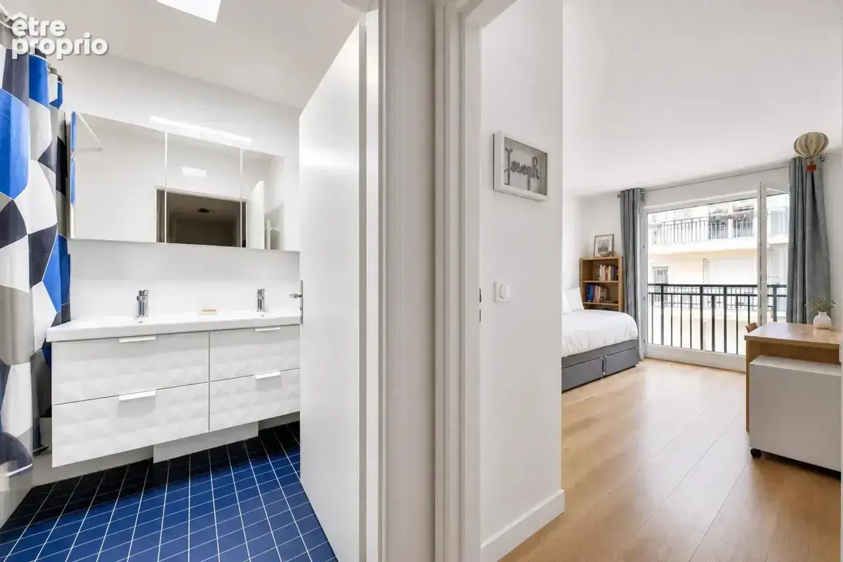 92800 - puteaux - front de seine - 4 pieces -3 chambres - balcon - photo 14