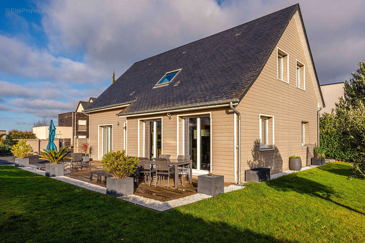 Maison à ETERVILLE