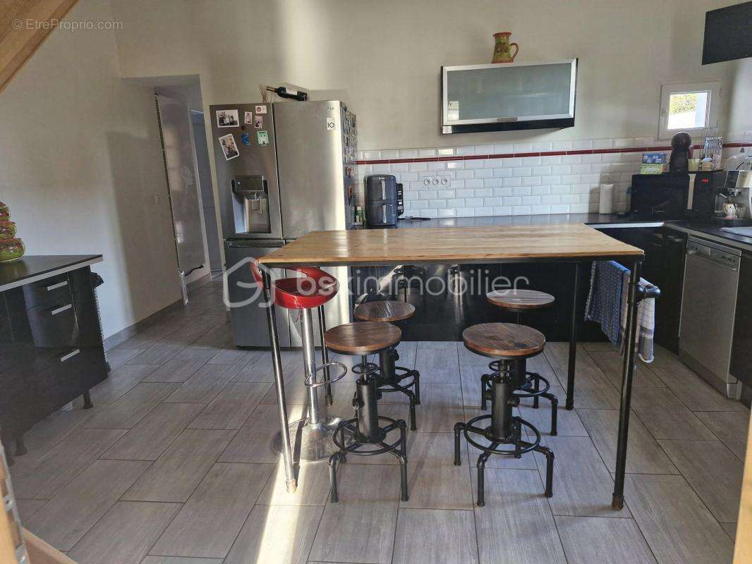 Maison à BOULOGNE-LA-GRASSE