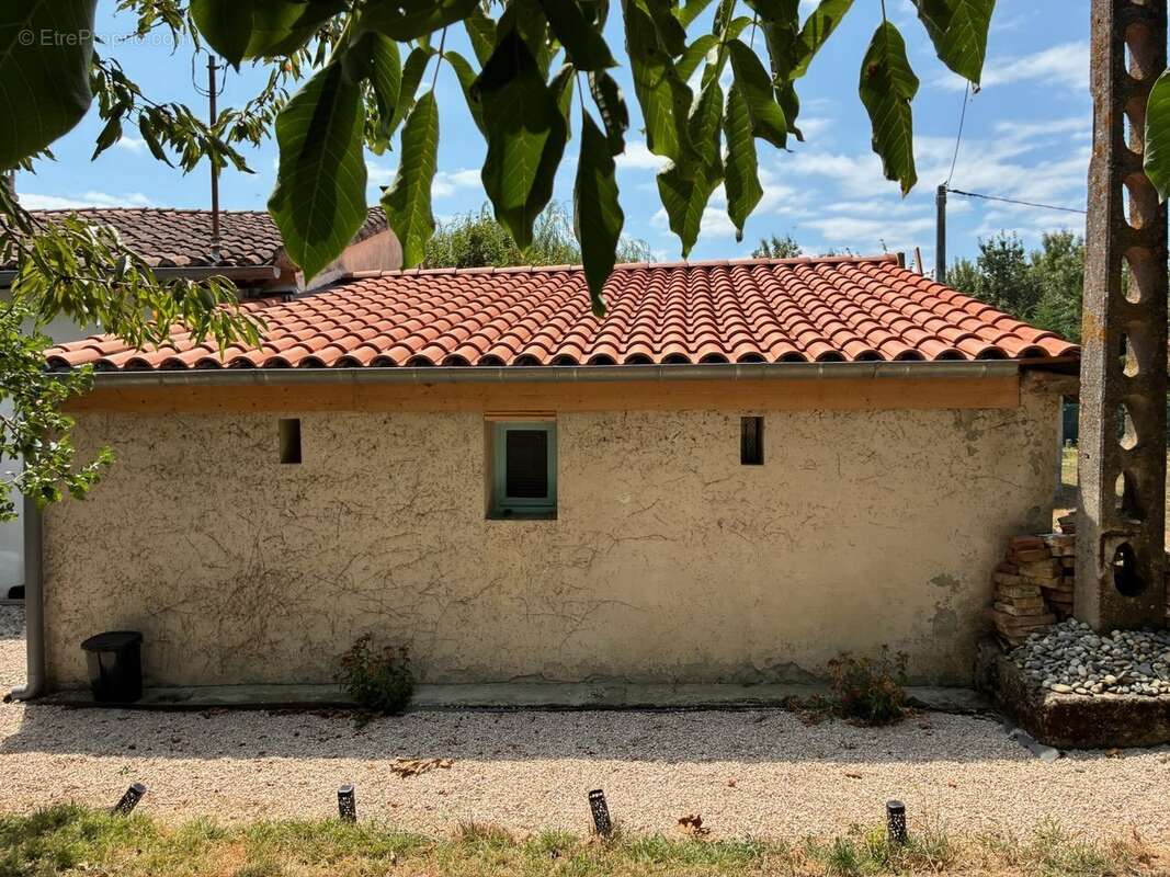 Baziege coteaux ! grange a renovee - photo 2