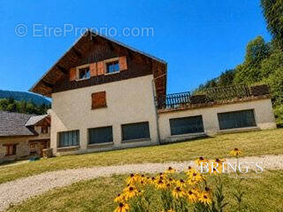 Appartement à SAINT-PIERRE-DE-CHARTREUSE