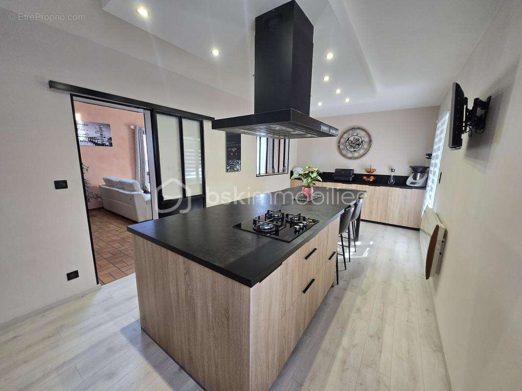 Magnifique Pavillon sur sous-sol de 133m² quartier Montapins à Nevers - photo 10