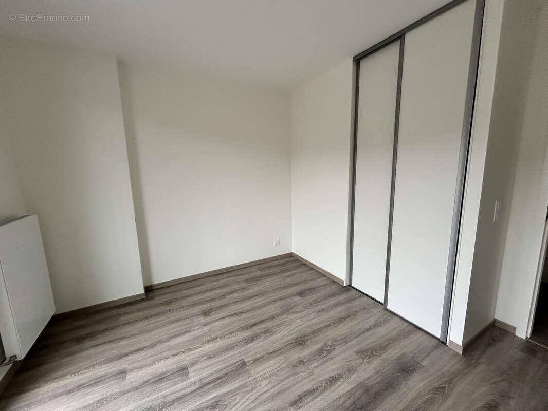 Appartement à VIVIERS-DU-LAC