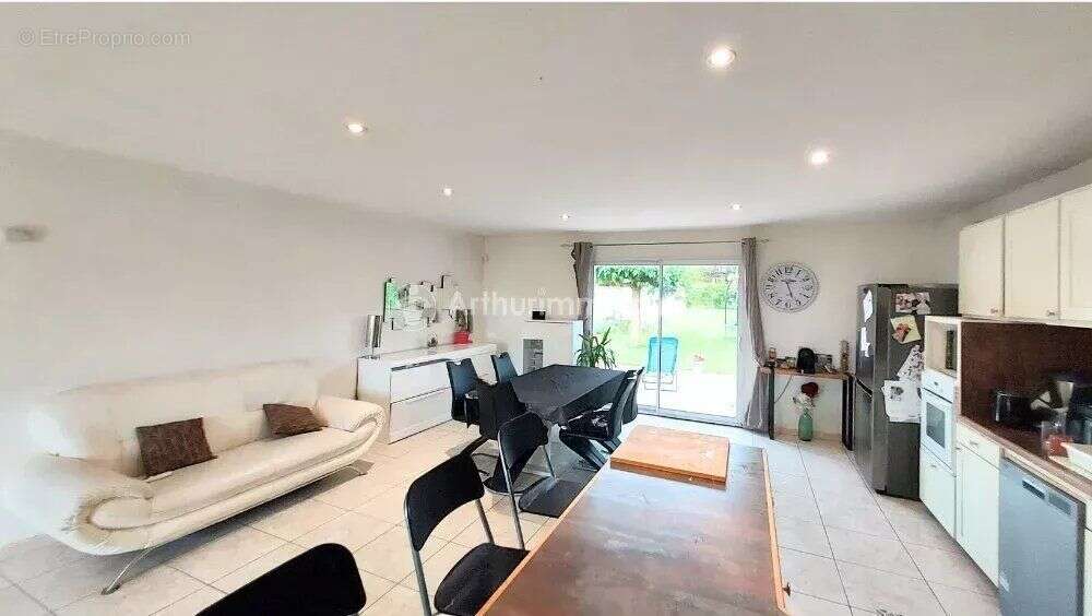 Maison à AIGUEFONDE