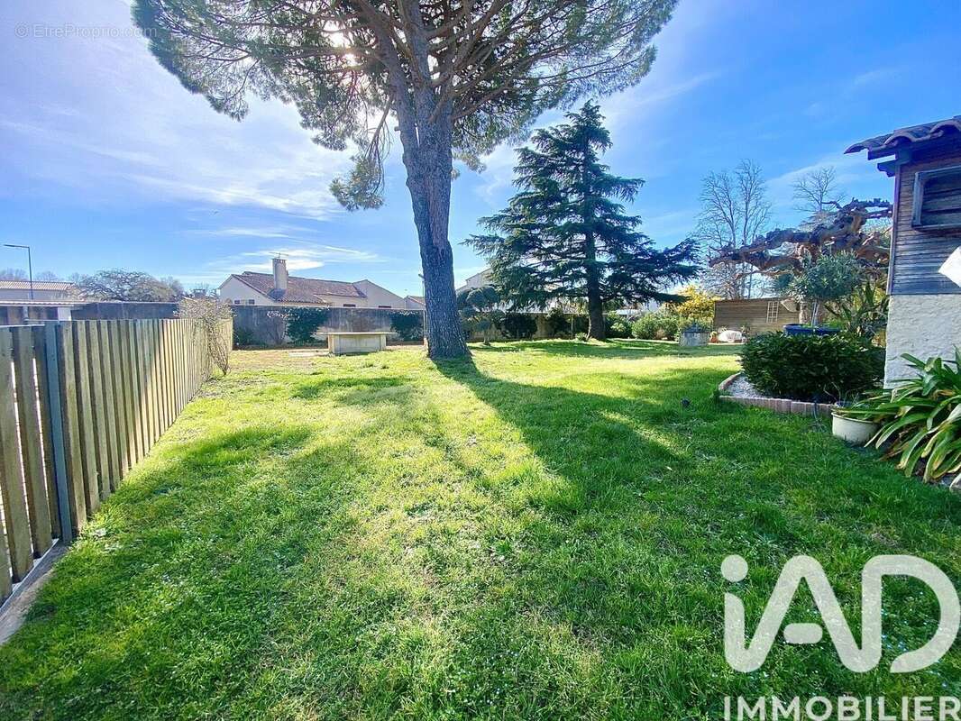 Photo 5 - Maison à LAPALUD