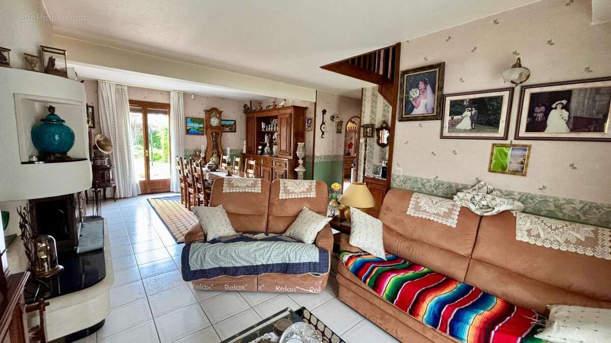 Maison à CHILLEURS-AUX-BOIS