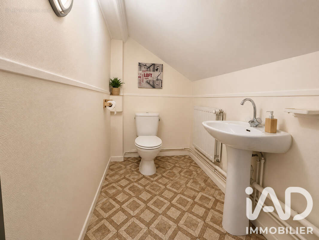 Maison 107 m² à Nouzonville  - photo 9