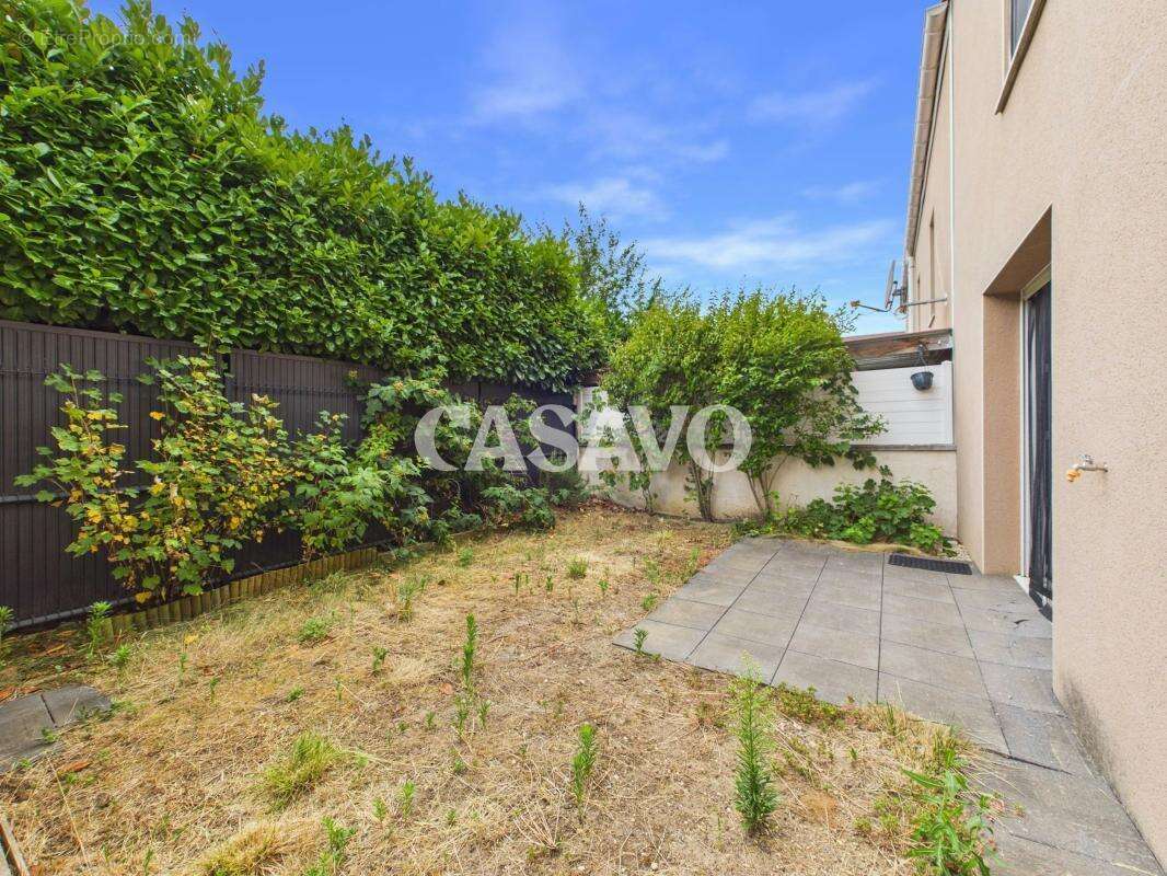 Vente Maison 4 pièces de 75m² - 69200 Vénissieux - photo 7