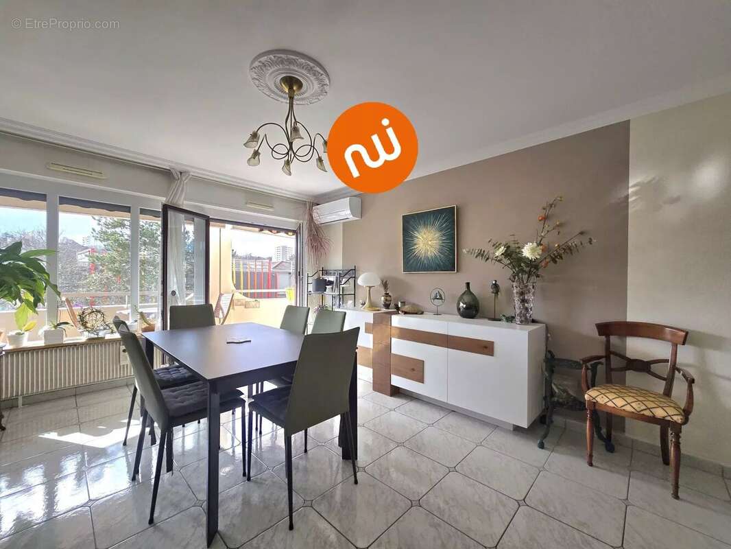 Appartement à LYON-9E