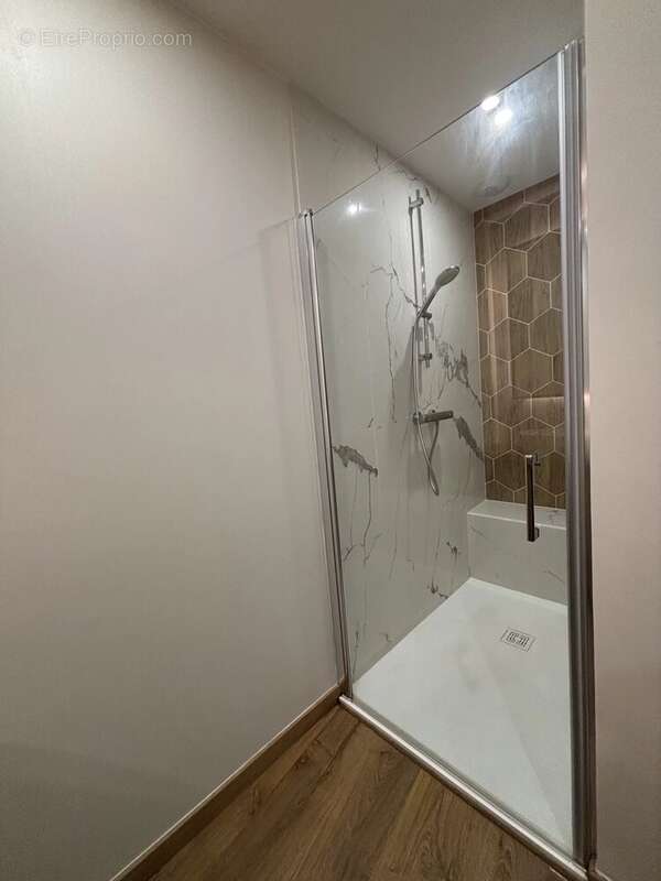 Maison de plain pied avec garage - photo 12